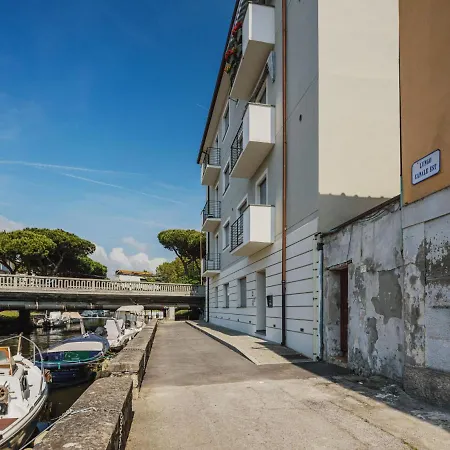 Апартаменти Maestrale By Interhome