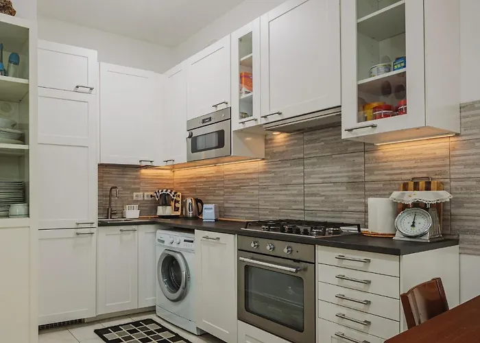 Апартаменти Maestrale By Interhome В'яреджо