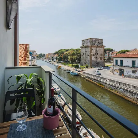 Locazione Turistica Maestrale Viareggio